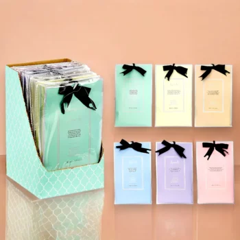 Présentoir de 36 (0,50€ Pièce) : Sachets Aromatiques à Suspendre – 6 Parfums Assortis