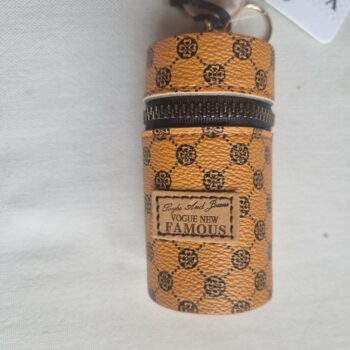 Lot de 12 (soit 2.65€ l'unité) : Bon mélange varié de porte-clé porte-monnaie – Image 6
