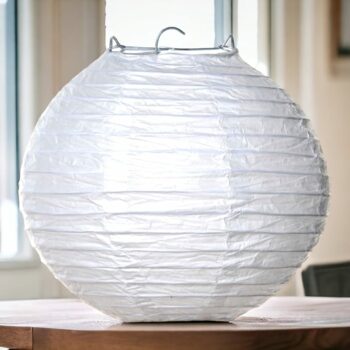 Lot de 12 (Soit 1,02€ unité) : Lanterne de papier ronde Blanche - 25cm