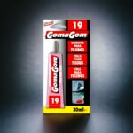Pack de 12 (soit 1,15€ le blister) : Colle pour tissus haute performance