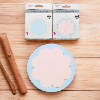 Pack de 12 blisters (soit 1,39€ unité) : Éponges professionnelles de maquillage Fleur à 6 triangles - 85mm – Image 2