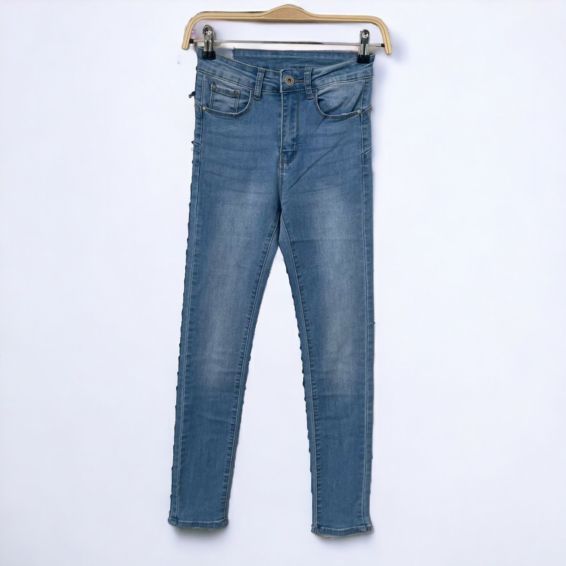 jeans femme grossiste de france distribution (9) Lot de 10 Jeans femme (Soit 10,60€ pièce) Amincissants - 34 au 44 – Image 2