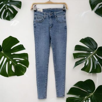 Lot de 10 Jeans femme (Soit 11,60€ pièce) Sculptants - 34 au 44