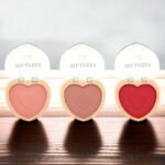 Présentoir de 24 (soit 0,80€ unité) : Blush classique 3 couleurs "COEUR"