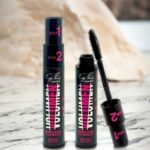 Présentoir de 24 (soit 1,24€ unité) : Mascara noir Waterproof et Volume