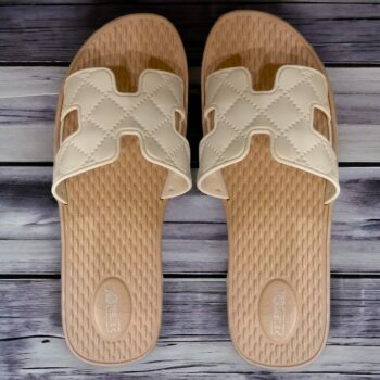 Lot de 36 paires (soit 3,80€ la paire) de Sandales estivales chics en damier - 36 au 42 – Image 2