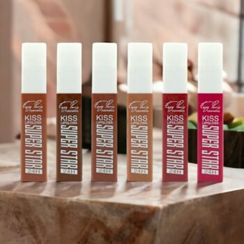 Lot de 24 (0,99€ pièce) : Lipgloss Kiss super star 24H - 6 couleurs