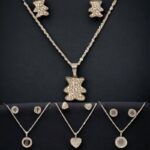 Lot de 10 (2,50€ unité) : Parure Colliers avec boucles d'oreilles Argentés - Acier Inoxydable