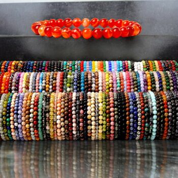 Ensemble de 30 (1,30€ unité) Bracelets en Pierre 7 Chakras - Mélange de Couleurs et Modèles Variés – Image 11