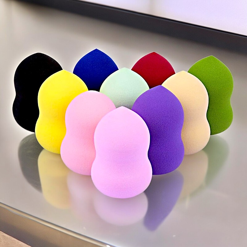 eponge de maquillage Pack de 12 (soit 1€) : Éponge professionnelle de maquillage BLENDER colorée – Image 1