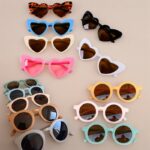 Lot de 10 (2€ pièce) : Lunettes de Soleil Enfant - 10 Paires Différentes