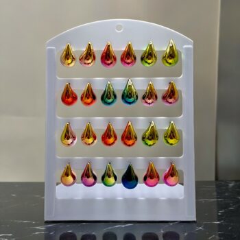 Présentoir de 12 paires (soit 0,85€ la paire) : Boucles d'oreilles "GROSSE GOUTTE" effet métallique différents coloris – Image 2
