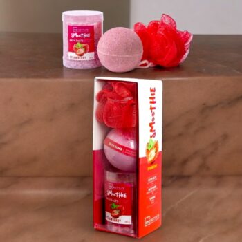 Lot de 3 (3,20€ Pièce) : Coffret Bain Fraise 3 Pièces de IDC Institute - Une Explosion de Fraîcheur Gourmande 🛁