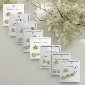 Mélange Variéé de 20 Présentoirs De 3 Boucles D'oreilles (Soit 1,50€ Les 3) : Dorée En Acier Inoxydable