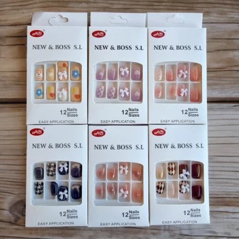Lot de 12 paquets (Soit 1,30€ le paquet) de 12 Faux-Ongles carrés Auto-adhésifs NOEUD DECO – Image 2