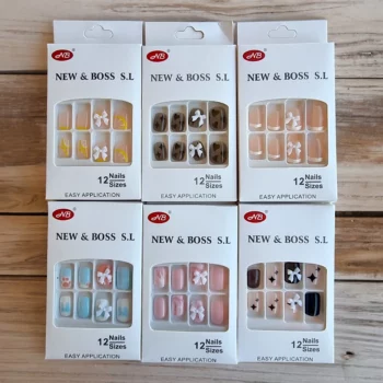 Lot de 12 paquets (Soit 1,30€ le paquet) de 12 Faux-Ongles carrés Auto-adhésifs NOEUD DECO