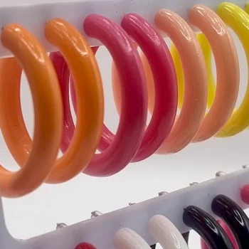 Présentoir de 12 paires (soit 0,95€ la paire) : Boucles d'oreilles En Acier Inoxydable différents coloris – Image 2