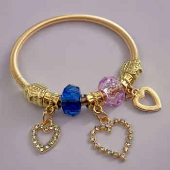 Mélange de 12 (0,90€ unité) : Bracelet Coeur à Strass Doré, Grosses Perles – Image 5