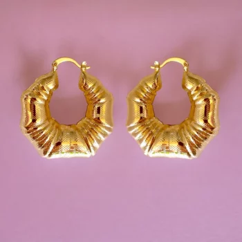 Lot de 20 paires (soit 1,80€ la paire) : Boucle d'oreille dorée Ultra légère – Image 4