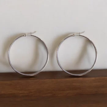 Lot de 30 paires (soit 0,75€ la paire) : Boucle d'oreille Argentée Différentes Tailles et Modèles – Image 3