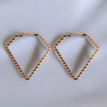 Lot de 10 paires (soit 1,15€ la paire) : Boucle d'oreille Dorée Différentes Tailles et Modèles – Image 3