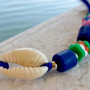 Lot de 24 (0,55€ unité) : Bracelet COQUILLAGE Avec Perles Colorées – Mélange de Couleurs – Image 6