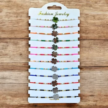 Lot de 12 (1€ unité) : Bracelet Fil & Perle coloré avec Bijou Argenté TRÈFLE