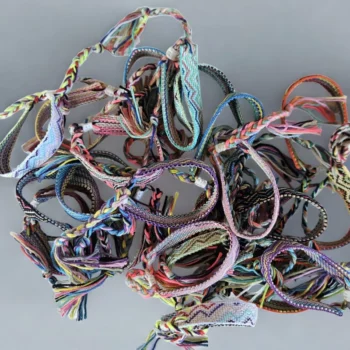 Lot de 23 (0,40€ unité) : Bracelet Tréssé - Photo conforme – Image 3