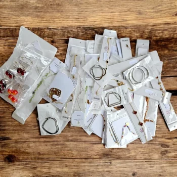 Destockage de 42 (1€ unité) : Bracelet, Collier, Boucle D'Oreille - Majorité d'Acier Inoxydable