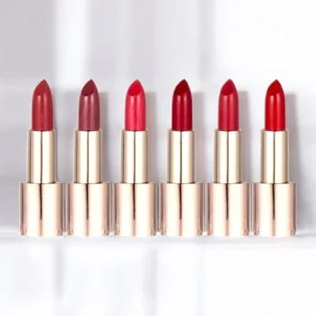 Présentoir de 24 (soit 0,80€ unité) : Rouges à lèvres - Easy Paris