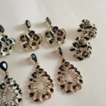Lot de 6 paires (2,21€ la paire) : Paires de Boucles d’Oreilles Dorées Fleurs & Gouttes Motif Léopard