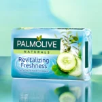 Lot de 12 (soit 0,90€ Pièce) : Savons Solides Thé Vert et Concombre 90g - Palmolive