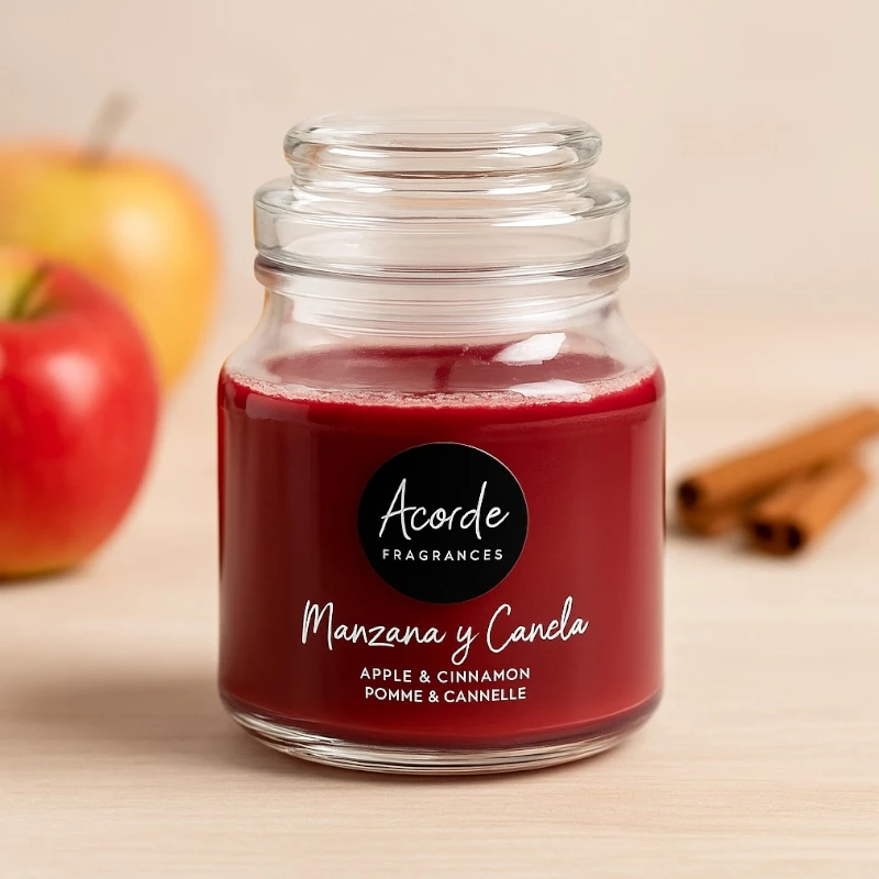 bougie pomme cannelle Pack de 12 (soit 1,50€ pièce) : Bougie Pot en Verre Couvercle Parfum POMME CANNELLE – Acorde Fragrances – Image 1