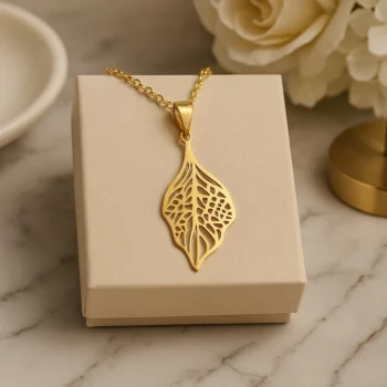 Lot de 50 (1,35€ Pièce) : Collier + Pendentif Doré avec Pendentif – Mélange de plus de 20 Modèles – Image 10
