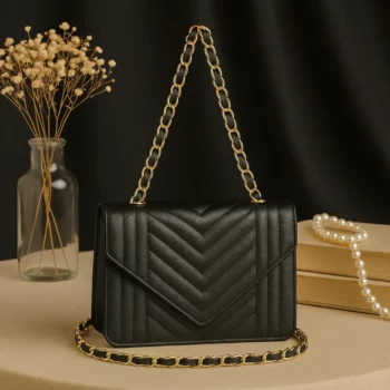 Sac à main Rigide à Rabat NOIR