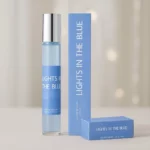 Lot de 24 (1,30€ pièce) : LIGHTS IN THE BLUE – Eau de Parfum Générique 33ml Tertio