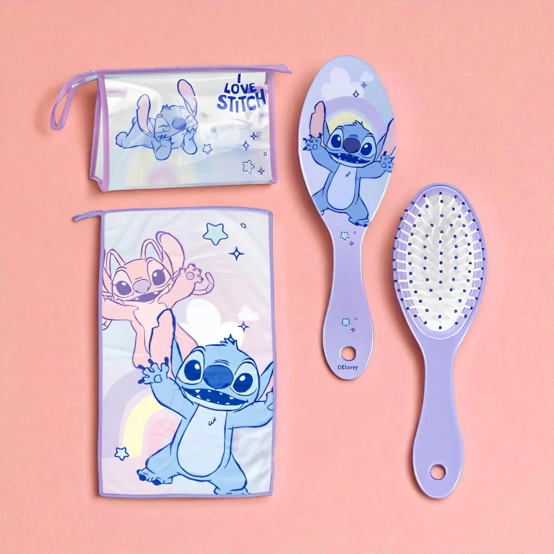 8445484510317 TROUSSE DE TOILETTE ACCESSOIRES DE VOYAGE OUI RETOUR Carton de 6 (soit 5,63€ Pièce) : Trousse de Toilette avec 3 Accessoires de Voyage STITCH - DISNEY – Image 1