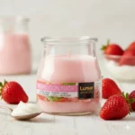 Pack de 12 (soit 1,25€ piéce) - Bougie parfum fraises chantilly