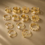 Lot de 15 (1,70€ Pièce) : Bague ajustable Dorée & Blanc nacré – Acier Inoxydable