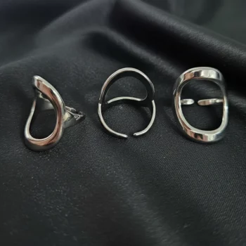 Lot de 50 Bagues (1,80€ Pièce) : Bague Ajustable Argenté Qualité N°1- Mélange ± 30 Différentes – Acier Inoxydable – Image 10
