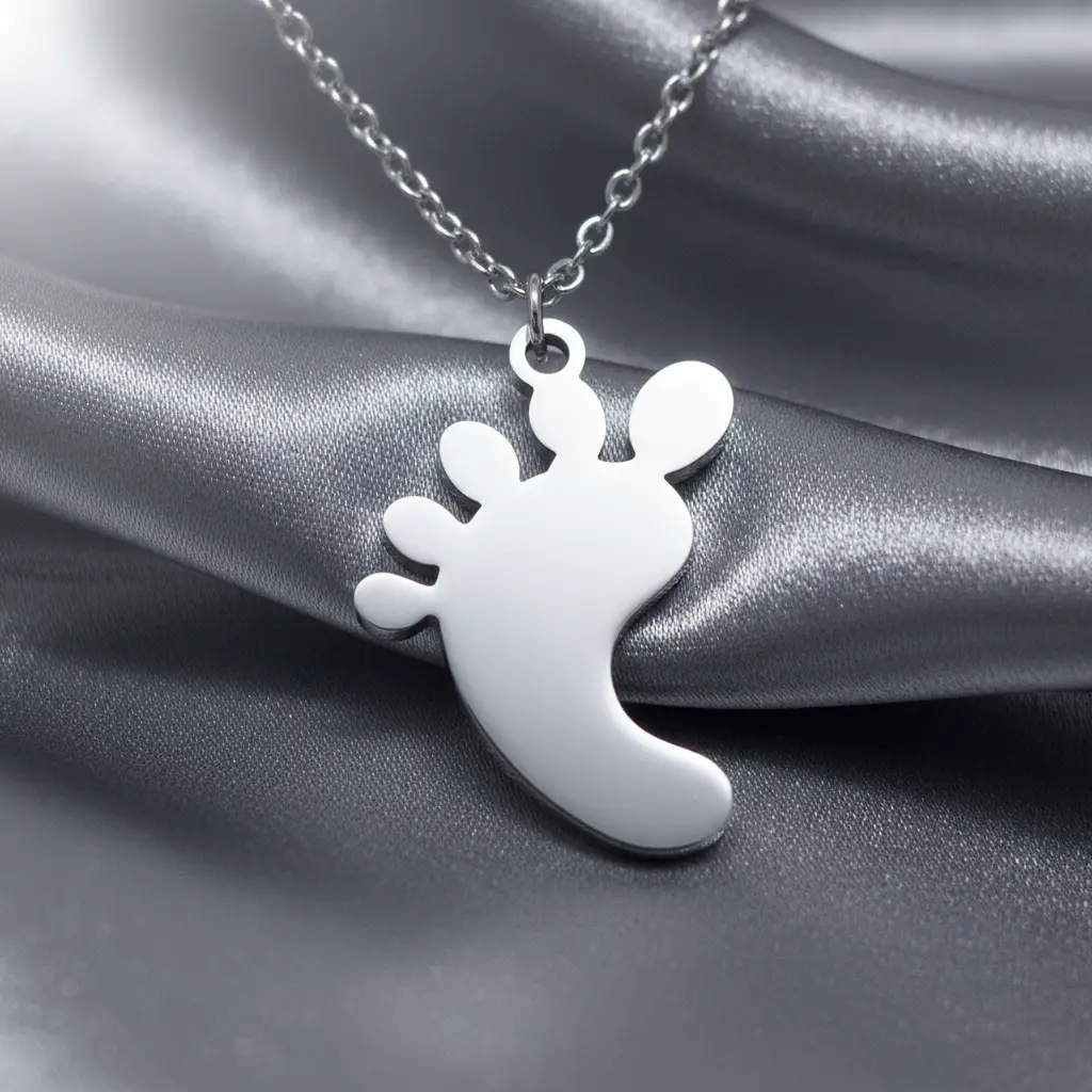 Collier Avec Pendentif Pieds - Argenté 3 Lot de 3 (1,50€ Pièce) : Collier Avec Pendentif Pieds - Argenté – Image 1