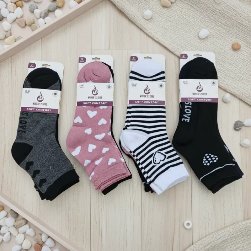 Lot de 12 Paires (0,49€ Pièce) : Chaussettes Femme Mi-Hautes – Motifs Love & Cœurs