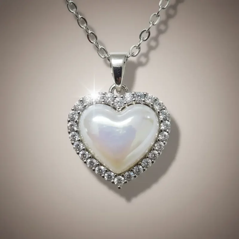 Collier Avec Pendentif Coeur Nacré & Strass Argenté - Acier Inoxydable Haute Qualité