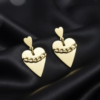 Lot de 3 (2,50€ la Paire) : Boucles d’Oreilles Dorées pendantes Motif Coeur Enchaîné 2.5cm