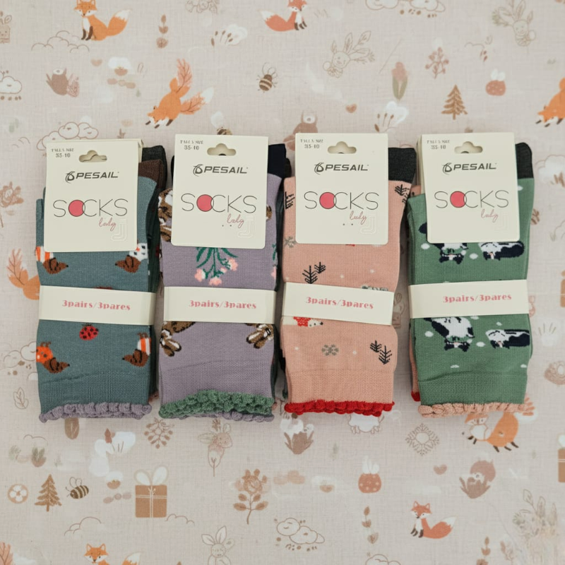 grossiste chaussette haute hiver femme pas cher (1) Lot de 12 Paires (0,60€ Pièce) : Chaussettes Femme Hautes – 90% coton – Image 1