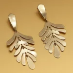 ✨Boucles d'Oreilles Pendantes Feuilles Dorées💎Acier Inoxydable de Haute Qualité