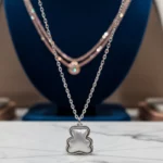 ✨Collier Argenté Pendentif "Ourson Douceur" en Nacre Blanc💎Acier Inoxydable de Haute Qualité