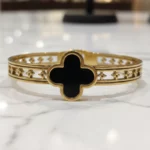 ✨Bracelet Jonc Doré "Trèfle Noir" Porte-Bonheur💎Acier Inoxydable de Haute Qualité