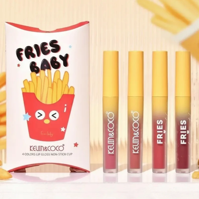 KC245260 TASSE ANTIADHÉSIVE LIP GLOSS 4 COULEURS Présentoir de 12 (3€ le Set) : 🍟Sets de 4 Gloss à Lèvres "Fries Baby" - Kevin & Coco 💄 – Image 1