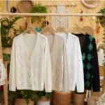 Lot de 12 (10,40€ Pièce) : Veste en maille à paillettes - Mélange de couleurs - Qualité Supérieure